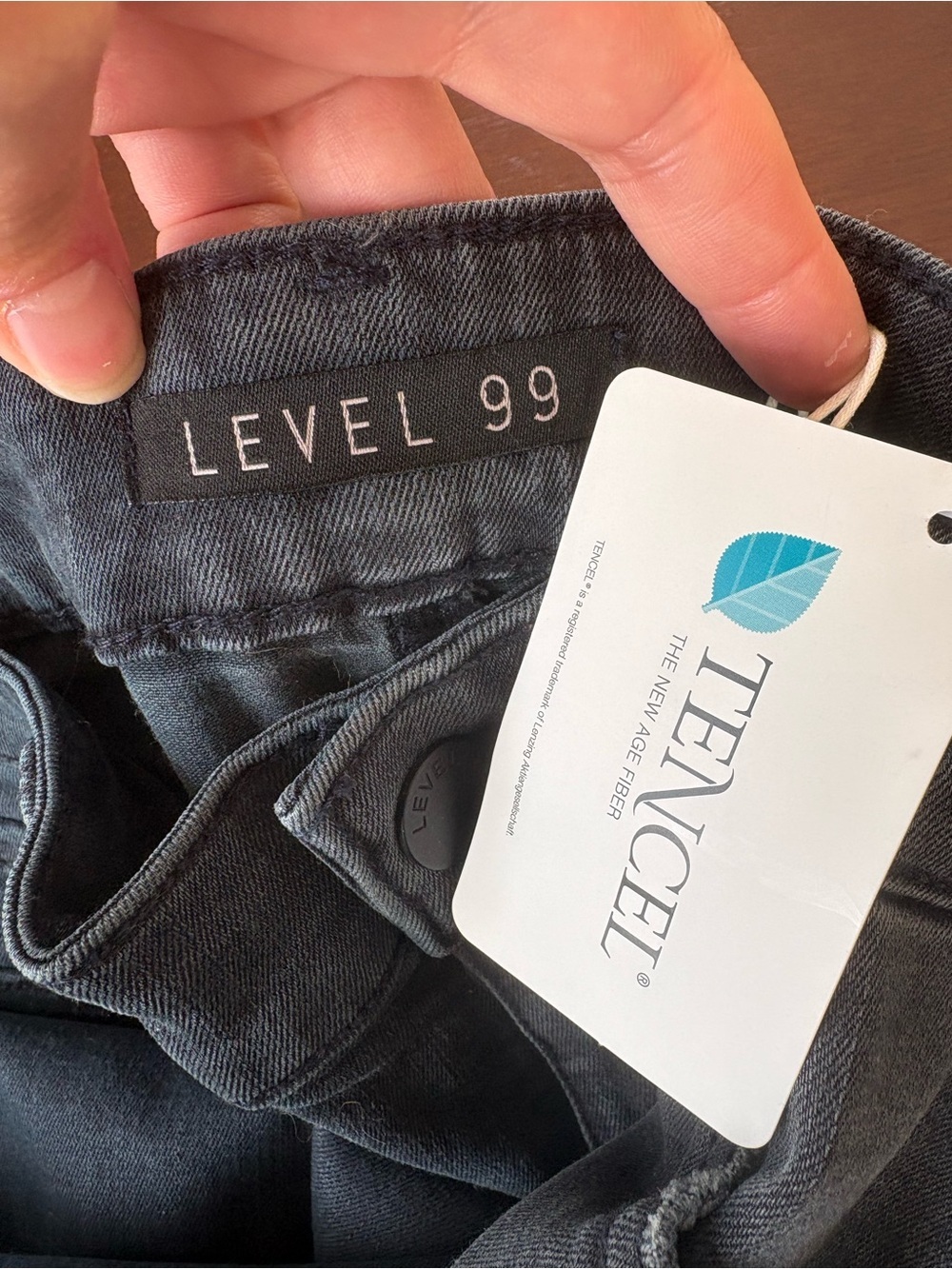 Level 99 Black Denim Jeans with White Brand Tag - Picture 4 of 5